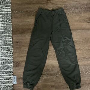 Lulu lemon joggers